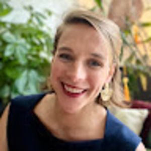 Meet your Posher, Elena